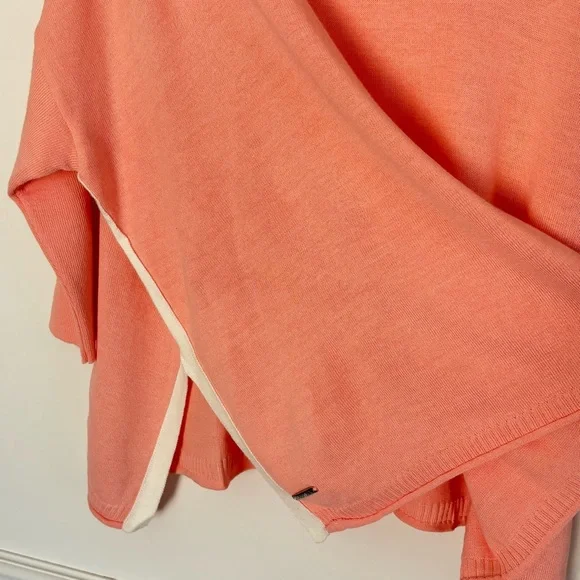 MerSea Catalina Crewneck Sweater - Peach/White Contrast One Size F85 - Picture 4 of 16